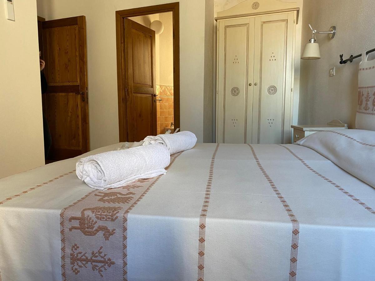Bed And Bike Antico Mulino Hotel Aglientu Kültér fotó