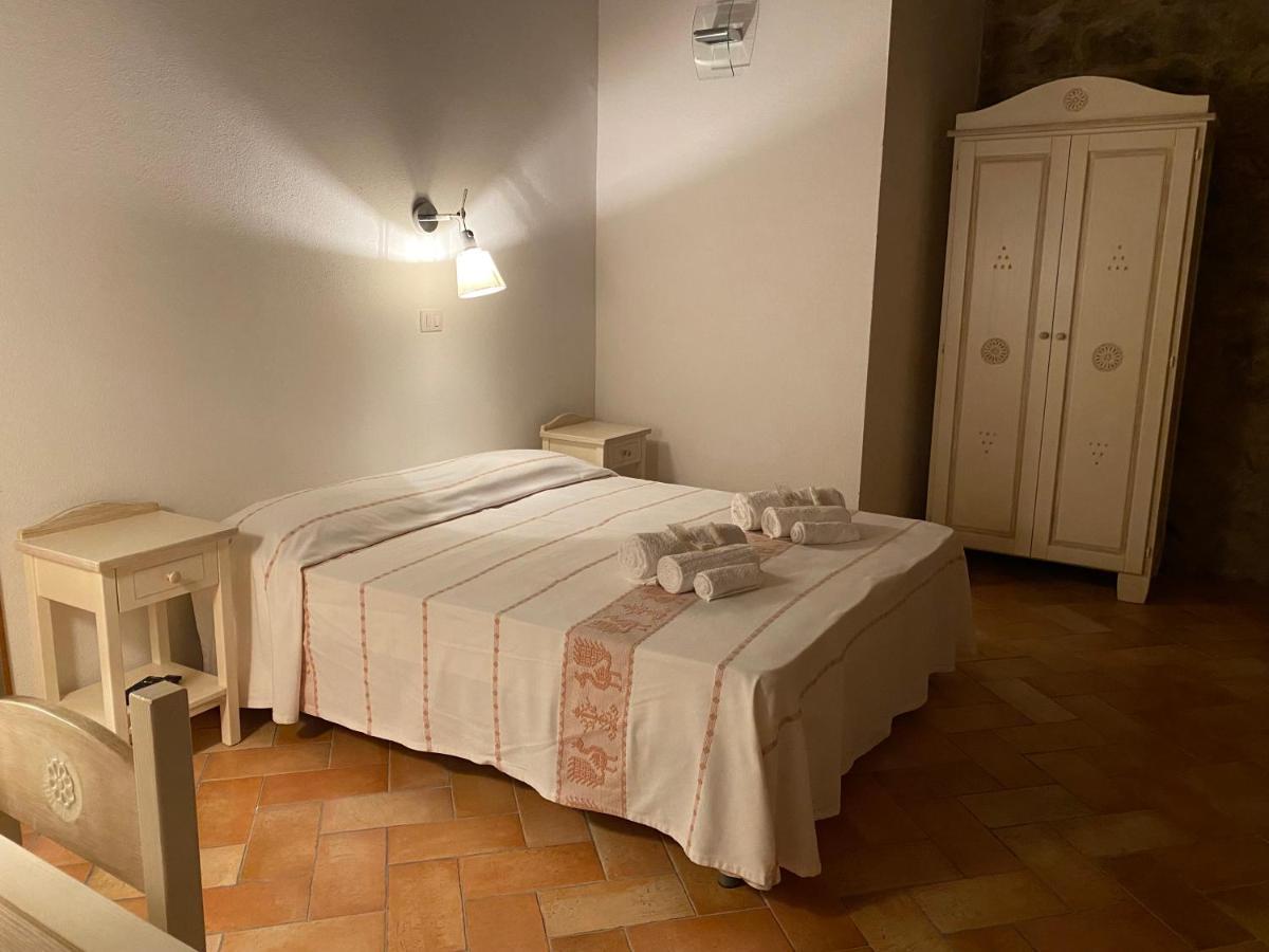 Bed And Bike Antico Mulino Hotel Aglientu Kültér fotó