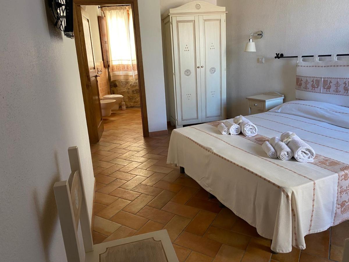 Bed And Bike Antico Mulino Hotel Aglientu Kültér fotó